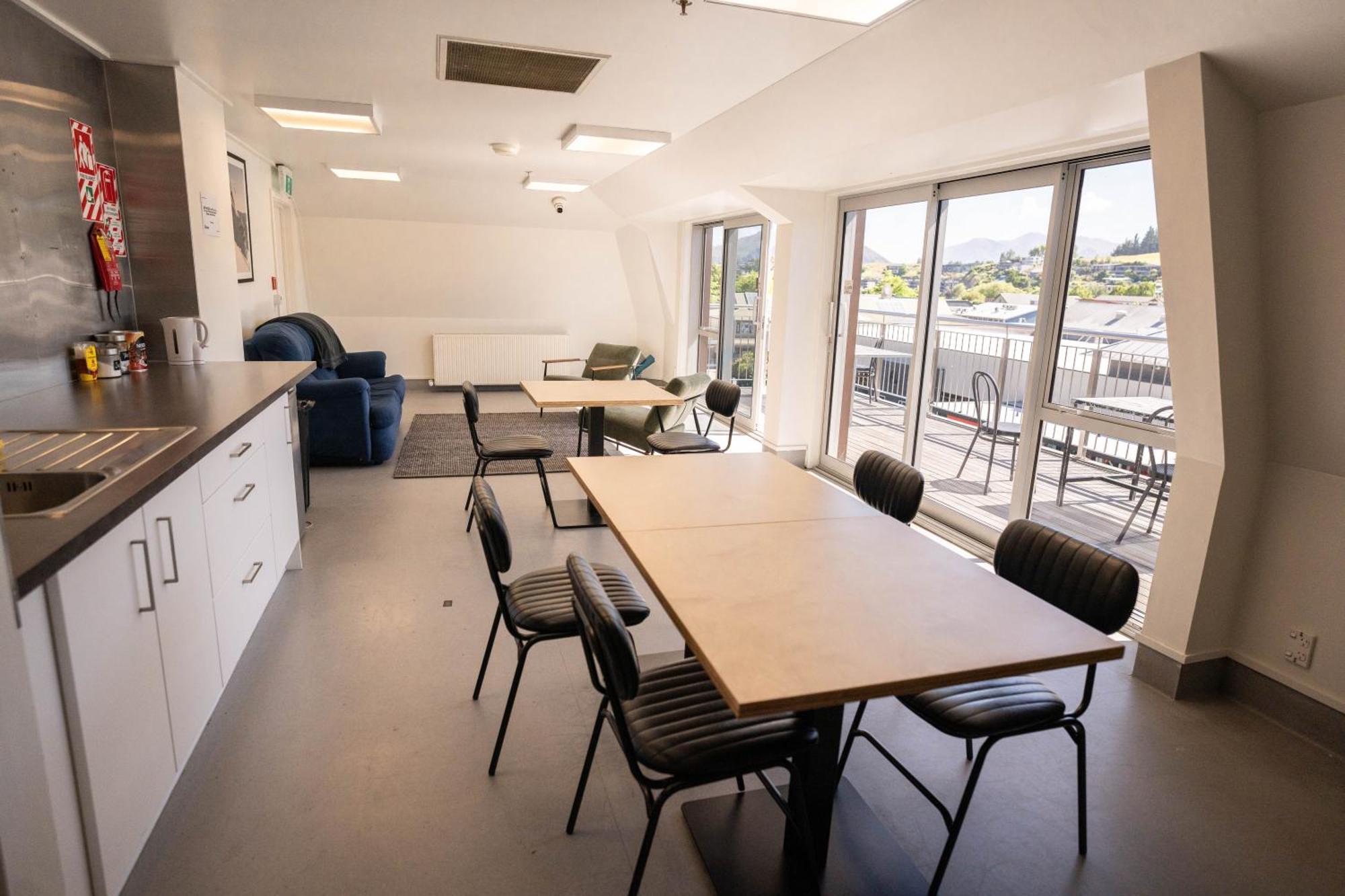 The Brownston Hostel 瓦纳卡 外观 照片