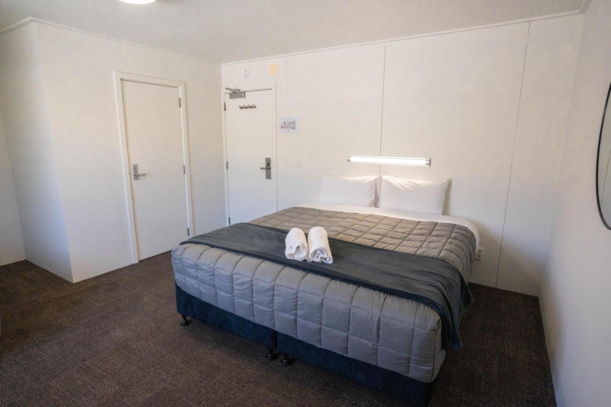 The Brownston Hostel 瓦纳卡 外观 照片